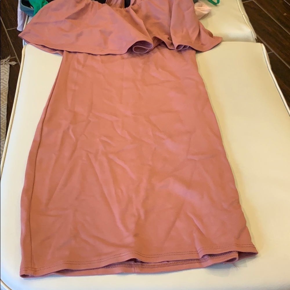 Dress - Picture 3 of 3